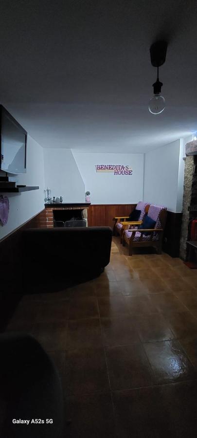 Benedita'S House Capinha Екстериор снимка
